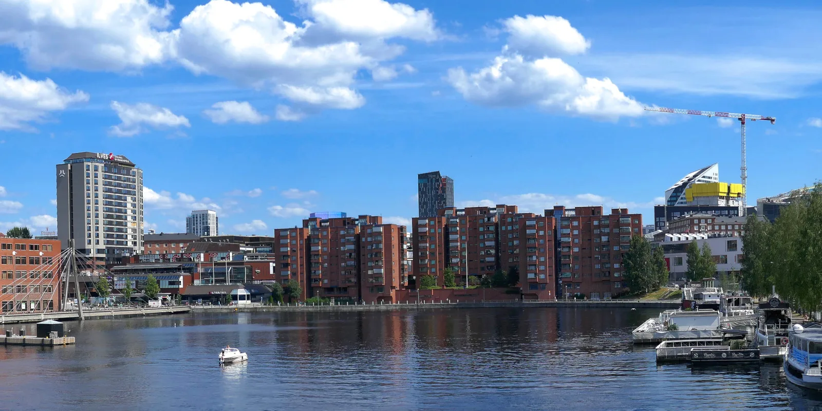 Alkuperäinen kuva Tiia Monto:n panoraama kuva Tampereesta